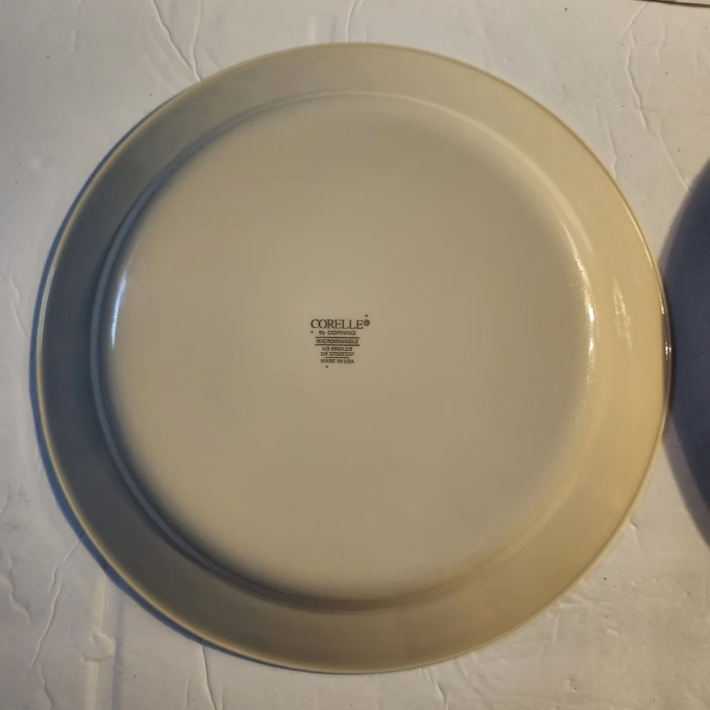 Corelle few imperfections